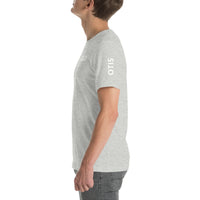 Unisex t-shirt feels soft and lightweight "DAD"