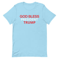 Unisex t-shirt feels soft and lightweight "GOD BLESS TRUMP"