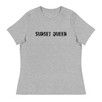 Soft and comfortable women's relaxed t-shirt "SUNSET QUEEN"