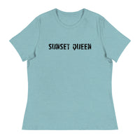 Soft and comfortable women's relaxed t-shirt "SUNSET QUEEN"