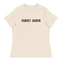 Soft and comfortable women's relaxed t-shirt "SUNSET QUEEN"