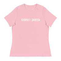 Soft and comfortable women's relaxed t-shirt "SUNSET QUEEN"