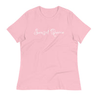 Soft and comfortable women's relaxed t-shirt "SUNSET QUEEN"